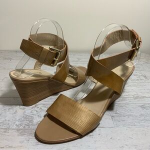 AGL Tan Patent Wide Ankle Strap Stacked Wedge Sandals 41.5/ 11.5